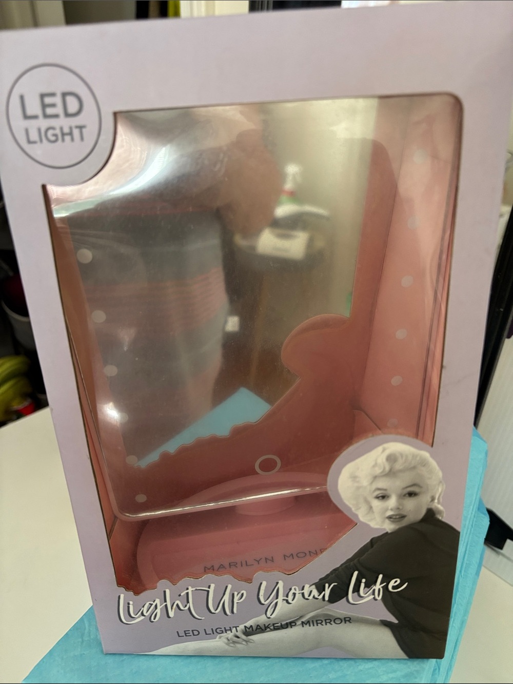 Marilyn Monroe Soft Mauve LED Light Makeup Mirror